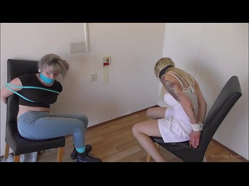 ❤️ צוגעבונדן / צוגעבונדן און געגאסען / מיידל אין נויט ❤❌ סעקס ווידעא ביי yi.redporn-tv.ru ☑